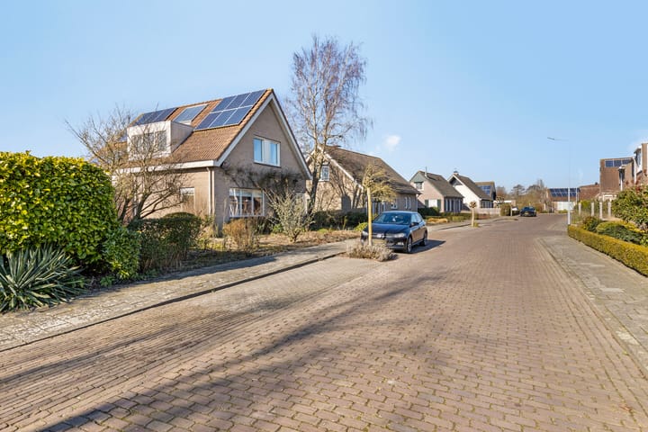 Foto 35 van De Meylaan 14