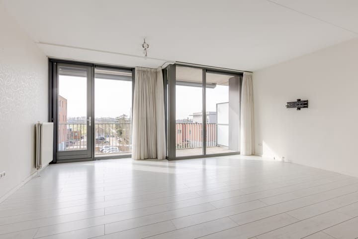 Photo 15 of Nicolaas Beetslaan 66