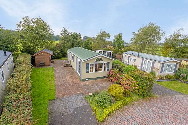 Foto 2 van Oude Balksterweg 2-207