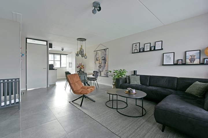 Foto 2 van Corridor 96