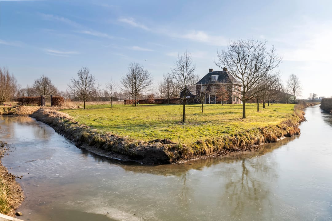 Photo 2 of Rijksstraatweg 62-A