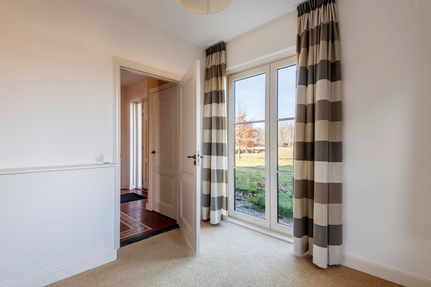 Photo 4 of Rijksstraatweg 62-A