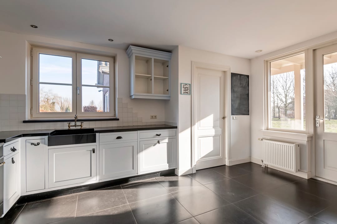 Photo 13 of Rijksstraatweg 62-A