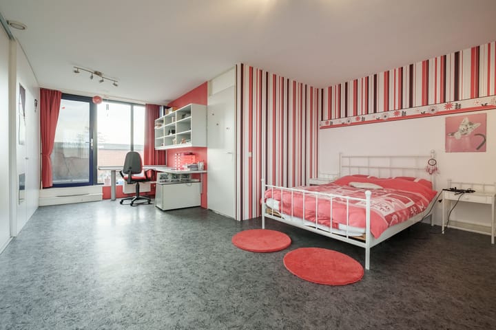 Photo 20 of Stijn Streuvelshove 19