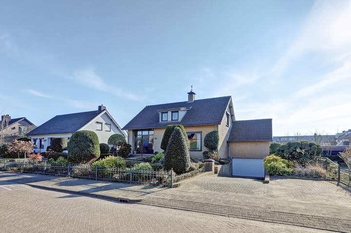 Foto 1 van Achter de Hoven 14-A