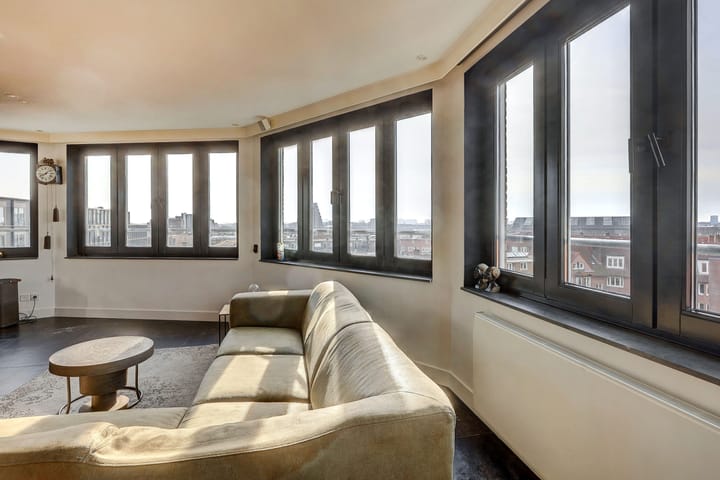 Foto 8 van Van Hallstraat 705