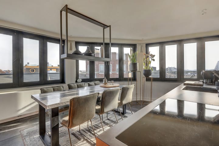 Foto 14 van Van Hallstraat 705