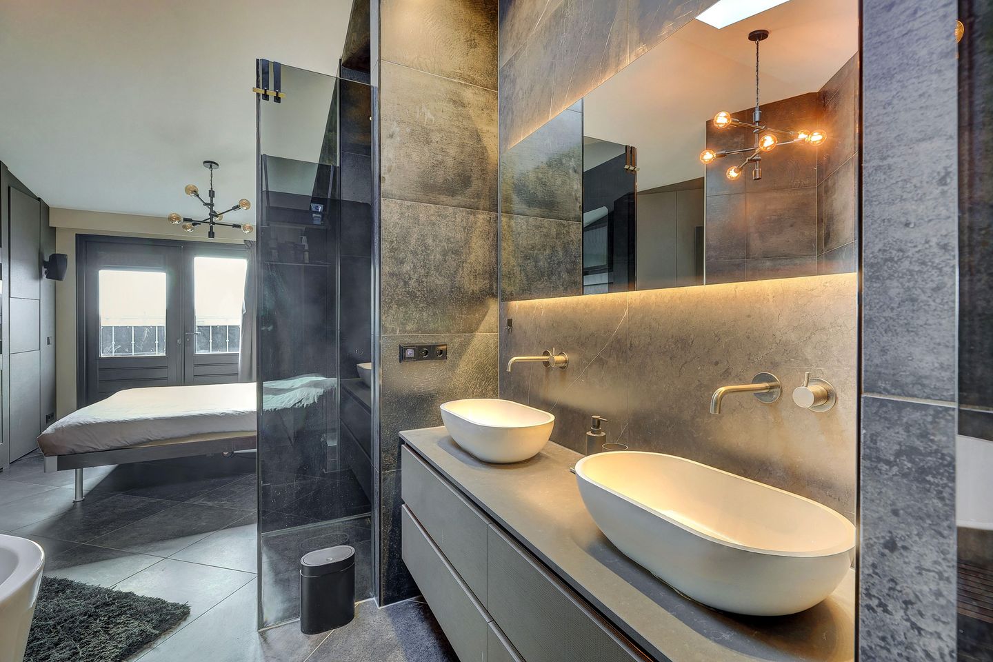 Photo 19 of Van Hallstraat 705