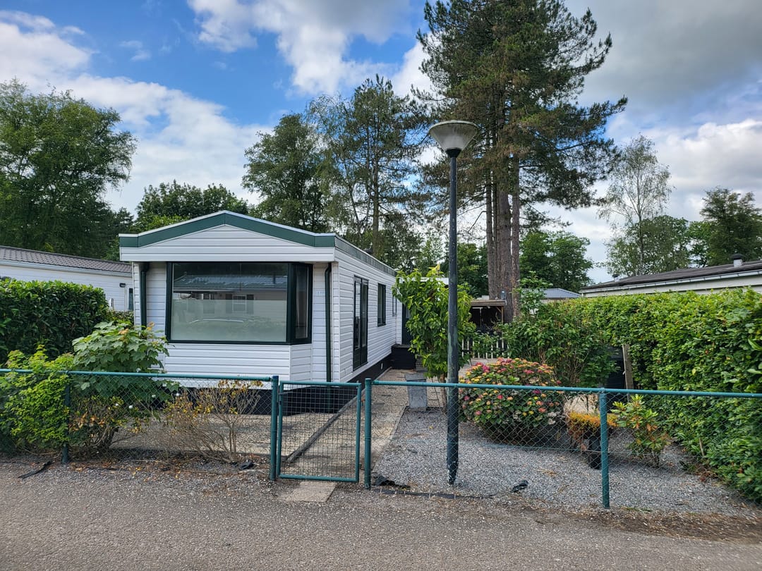 Foto 1 van Vijverweg 1-050