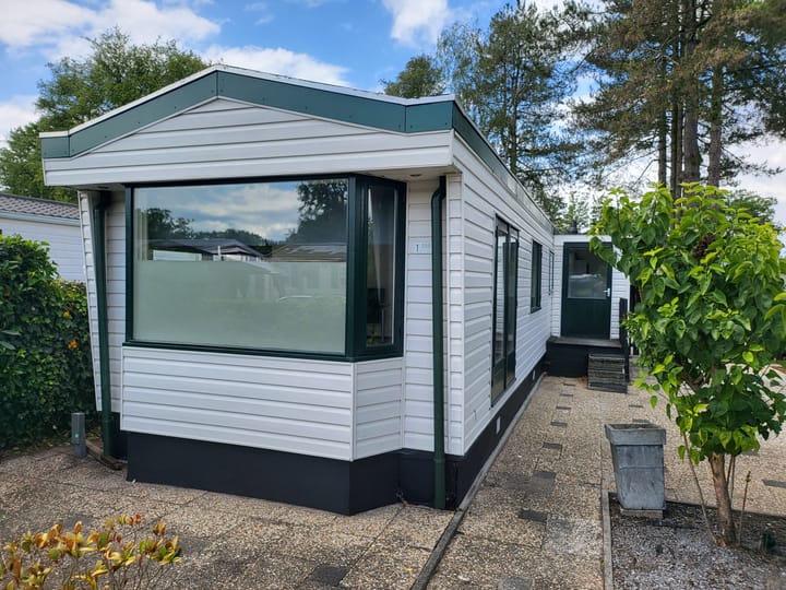 Photo 2 of Vijverweg 1-050