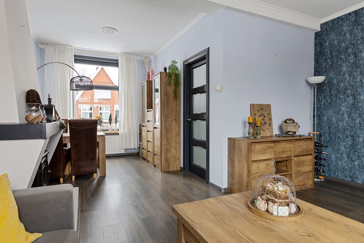 Foto 15 van Agostraat 31