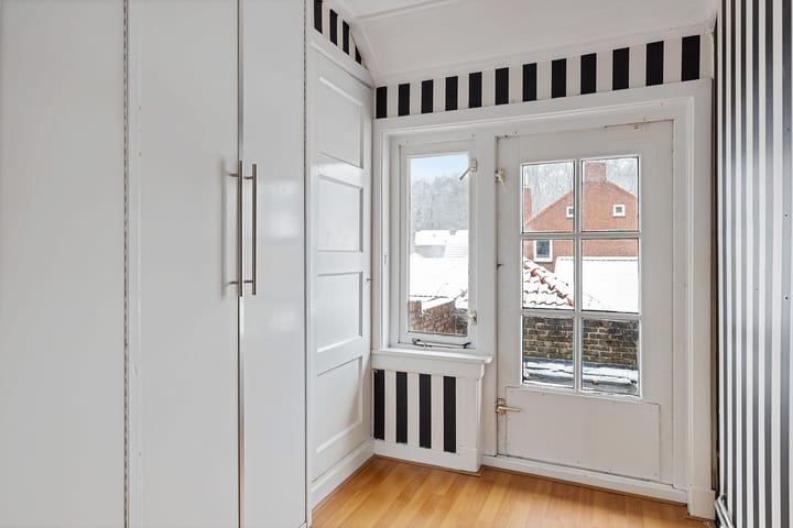 Foto 27 van Agostraat 31