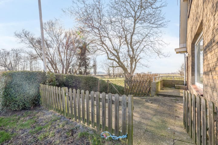 Foto 21 van Broekweg 2