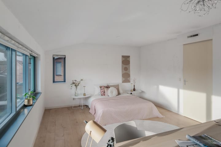 Foto 24 van Else van den Banlaan 9