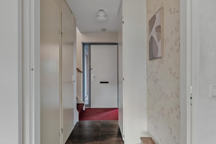 Foto 42 van Else van den Banlaan 9