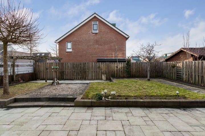 Foto 43 van Else van den Banlaan 9