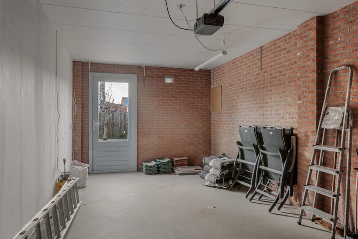 Foto 55 van Else van den Banlaan 9