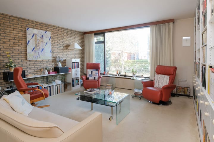 Foto 2 van Vriezenveenseweg 6