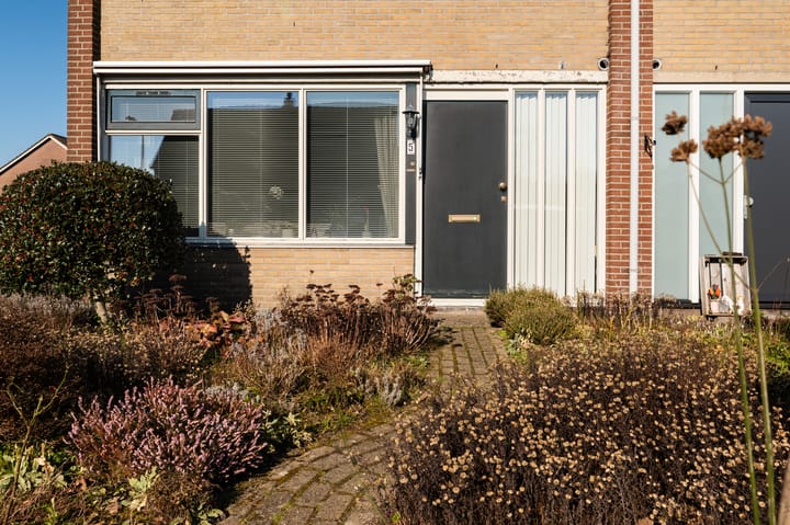 Photo 4 of Burgemeester Selhorststraat 5