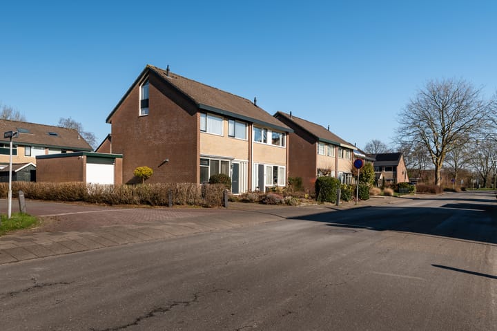 Photo 34 of Burgemeester Selhorststraat 5