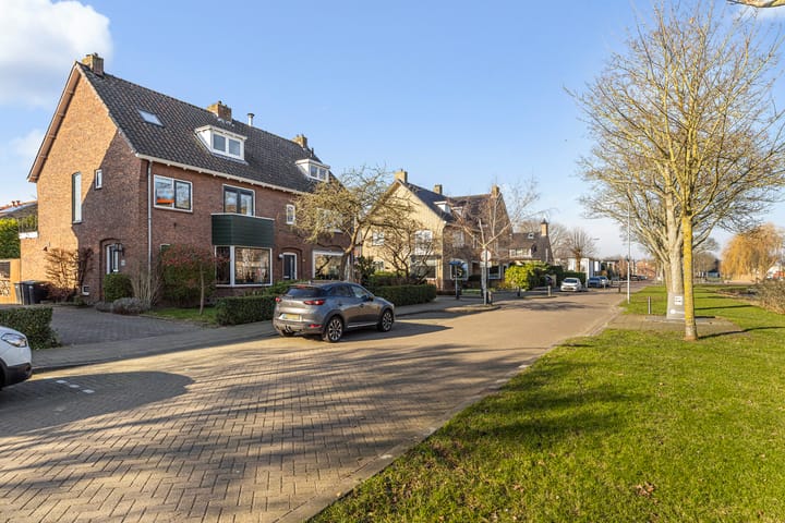 Foto 33 van Willy Sluiterweg 10