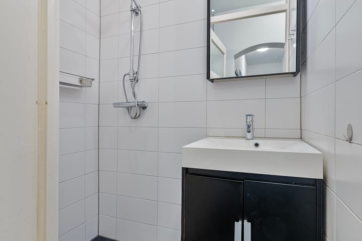 Foto 12 van Van Maanenstraat 23-A