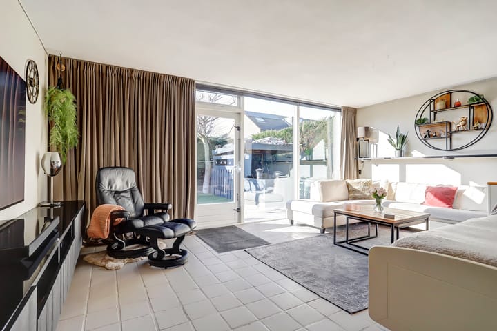 Foto 13 van Weegbree 23