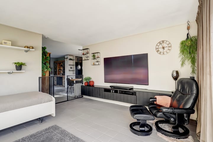 Foto 14 van Weegbree 23