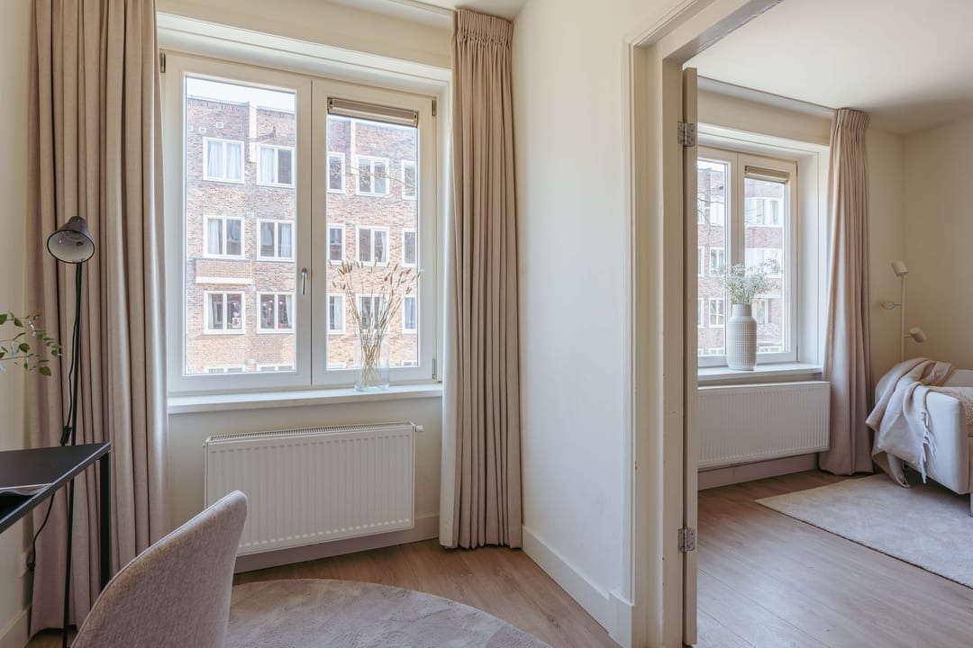 Foto 8 van Van Spilbergenstraat 49-1