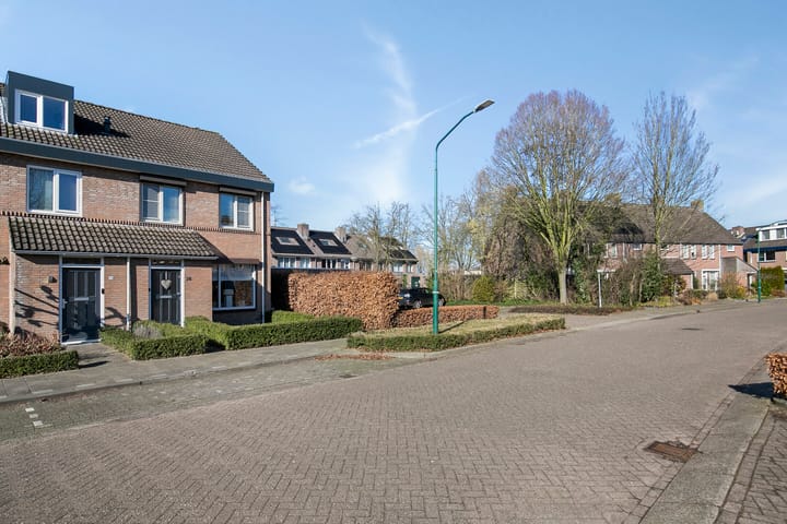 Foto 46 van Steenstraat 26