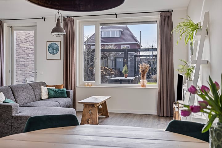 Foto 9 van Gravure 5