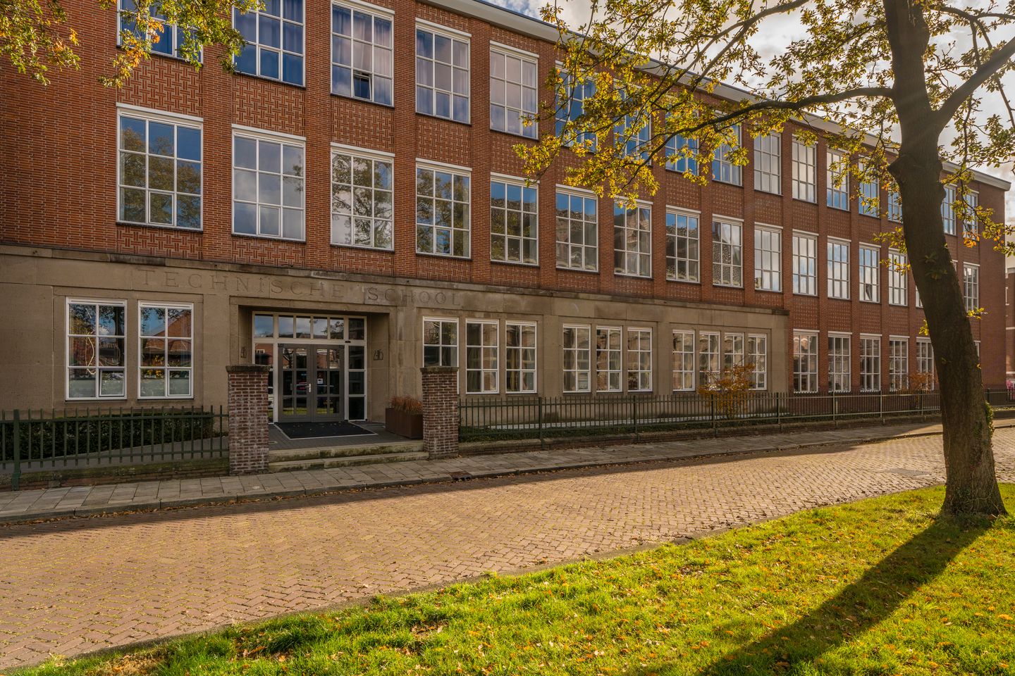 Foto 1 van Poststraat 38