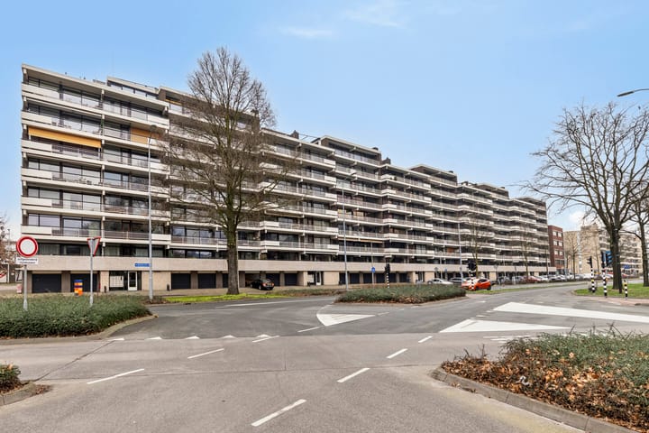 Foto 1 van Veldmaarschalk Montgomerylaan 233