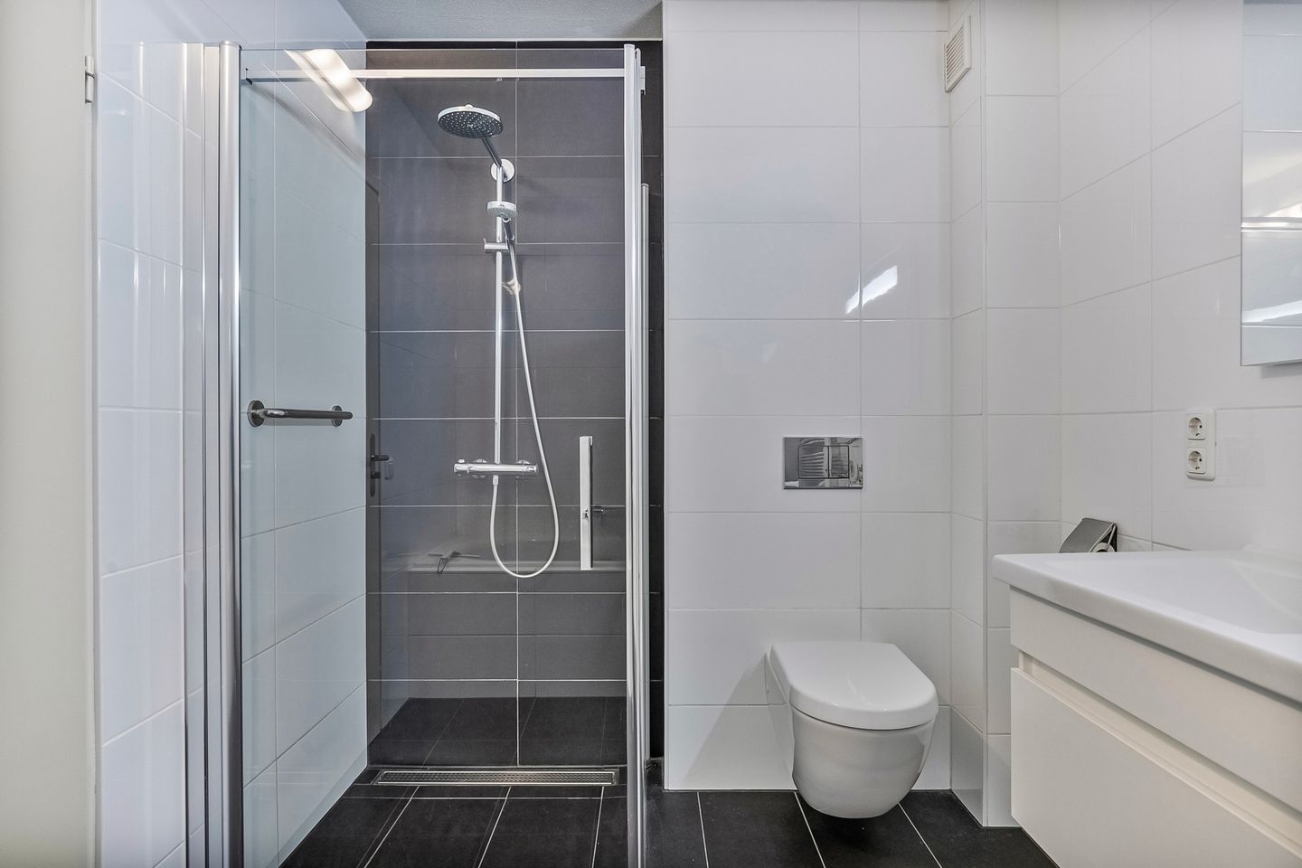 Foto 19 van Veldmaarschalk Montgomerylaan 233