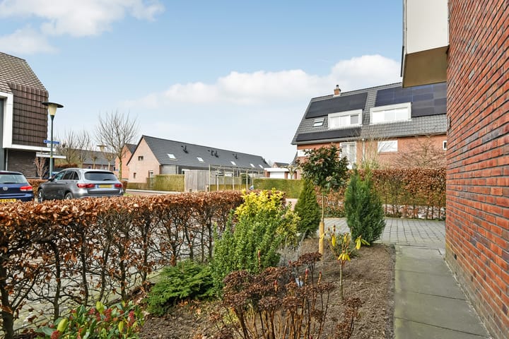 Foto 2 van Kalmoeslaan 34