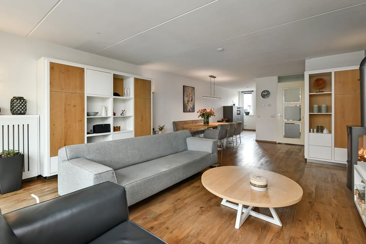 Foto 8 van Kalmoeslaan 34