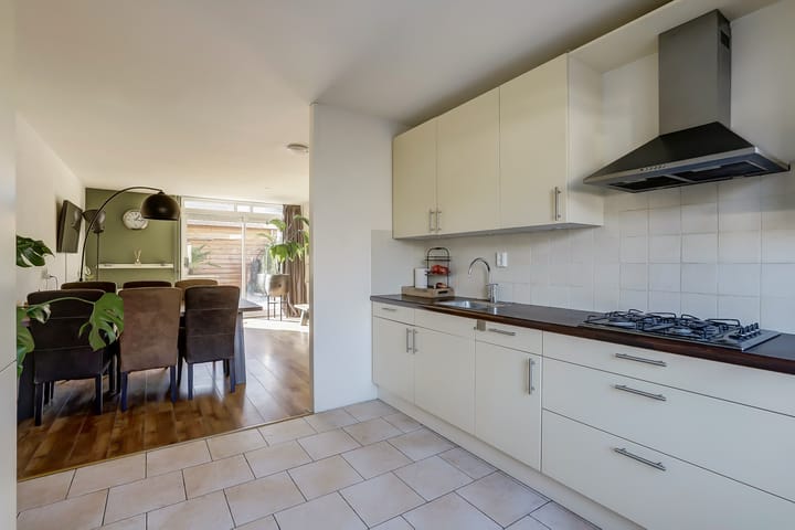 Foto 3 van Carry Pothuisstraat 68