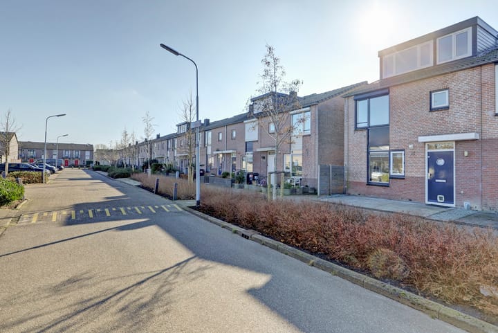 Foto 8 van Carry Pothuisstraat 68