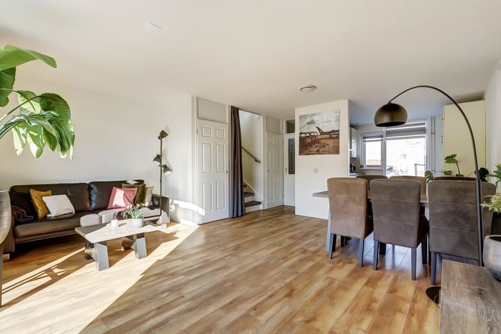 Foto 13 van Carry Pothuisstraat 68