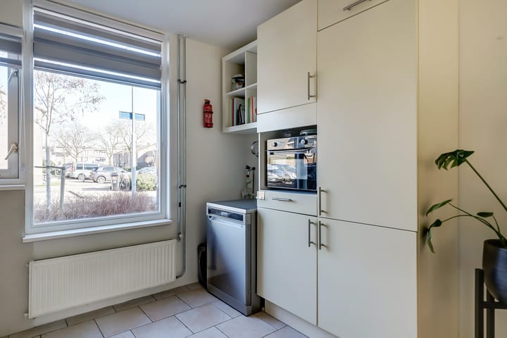 Foto 21 van Carry Pothuisstraat 68