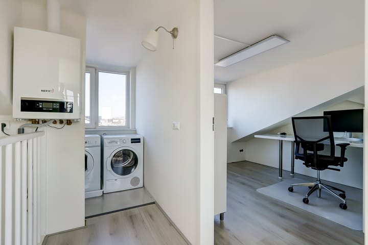 Foto 40 van Carry Pothuisstraat 68