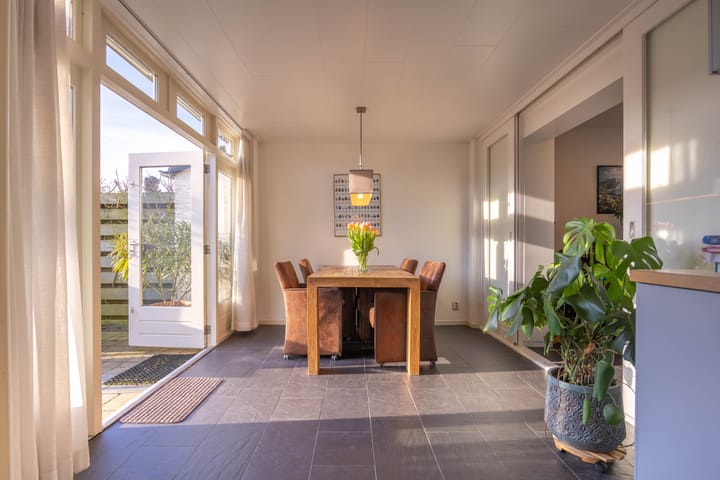 Foto 12 van Laurierstraat 53