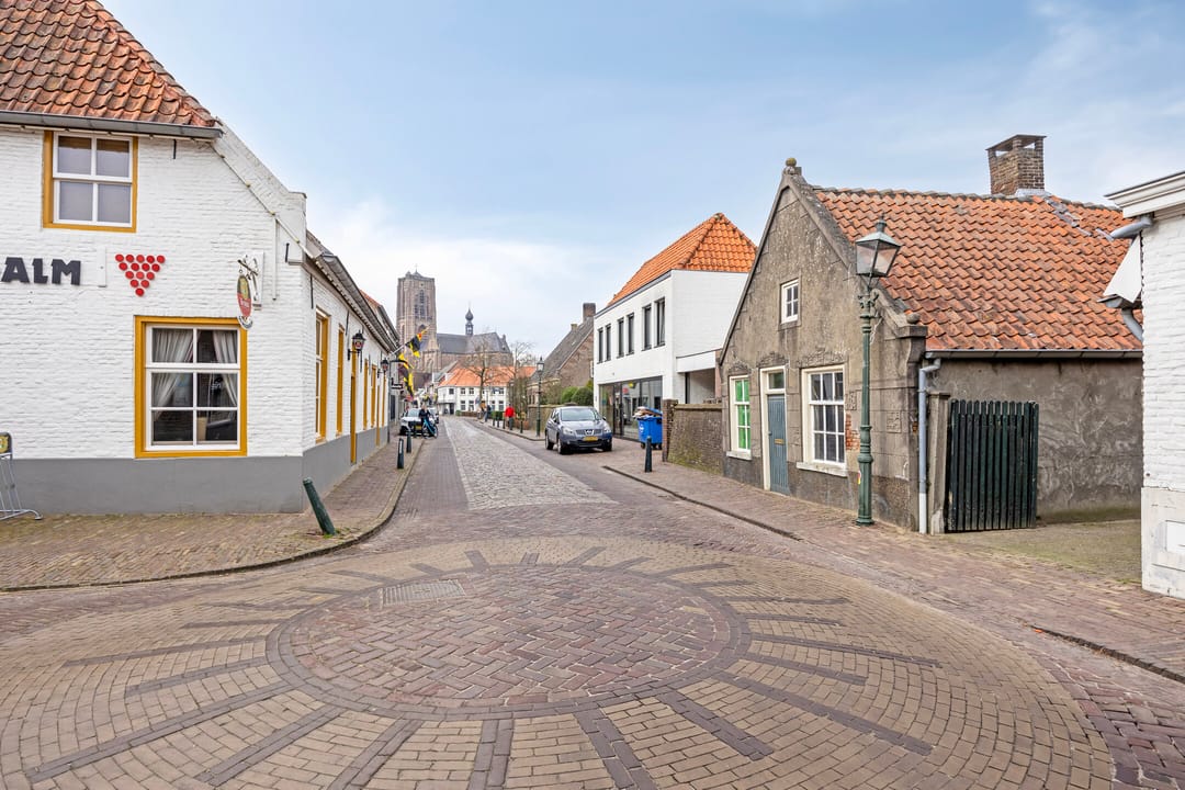 Photo 32 of Kanaalstraat 11