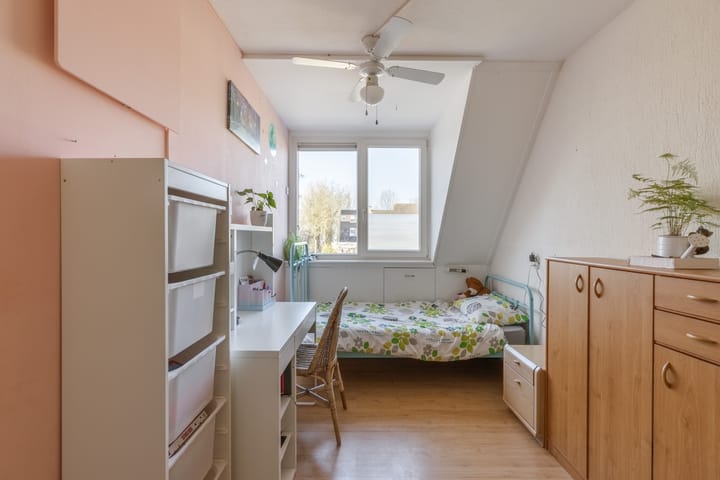 Foto 23 van Waalstraat 159