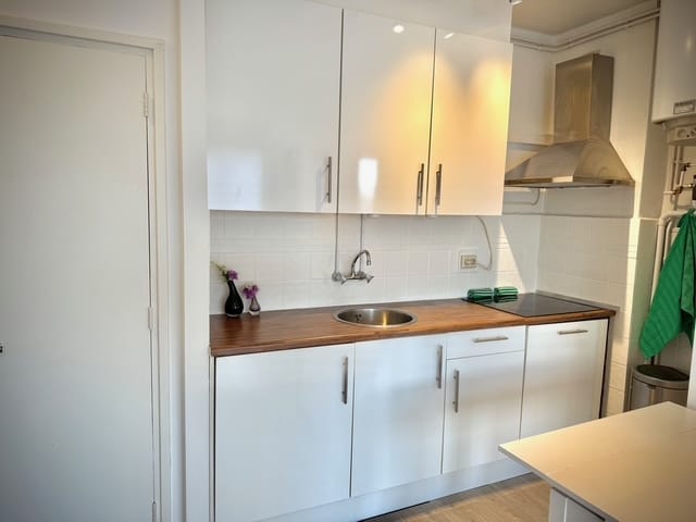 Foto 12 van Van Nijenrodeweg 57