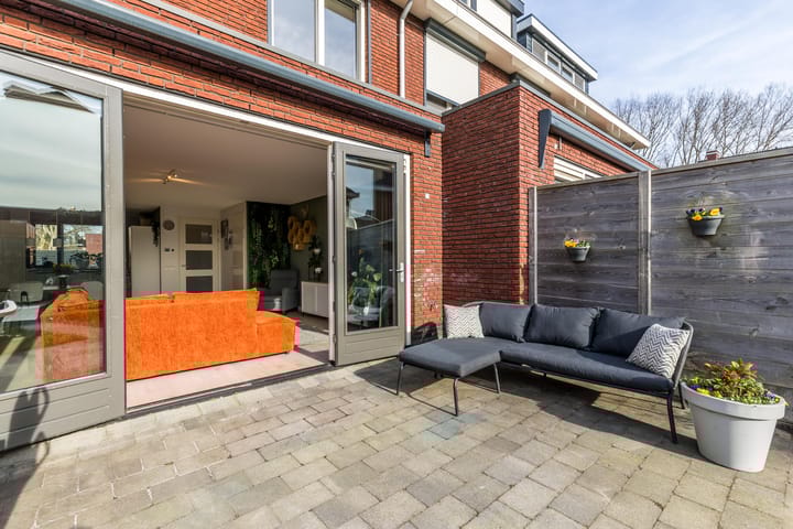 Foto 24 van Cornelis van der Loostraat 18