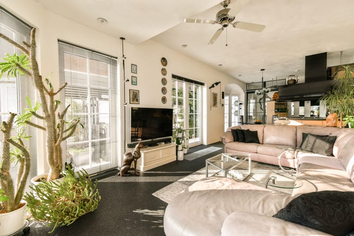 Foto 2 van Brederodestraat 54