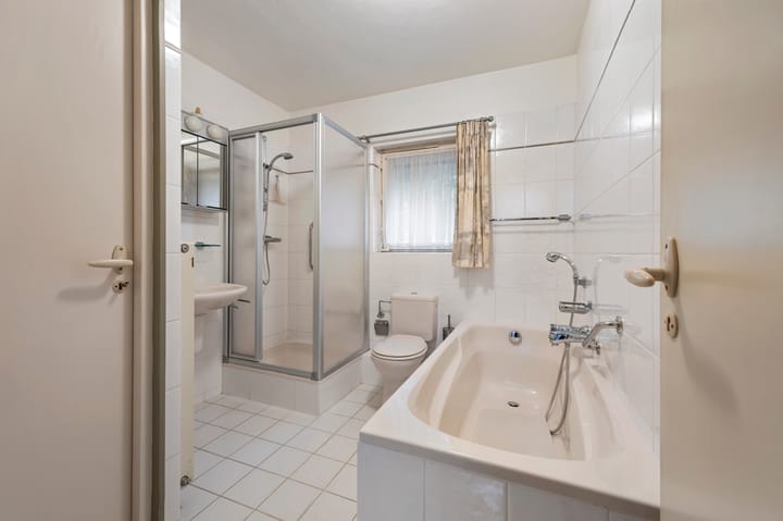 Photo 32 of Doktersweg 30