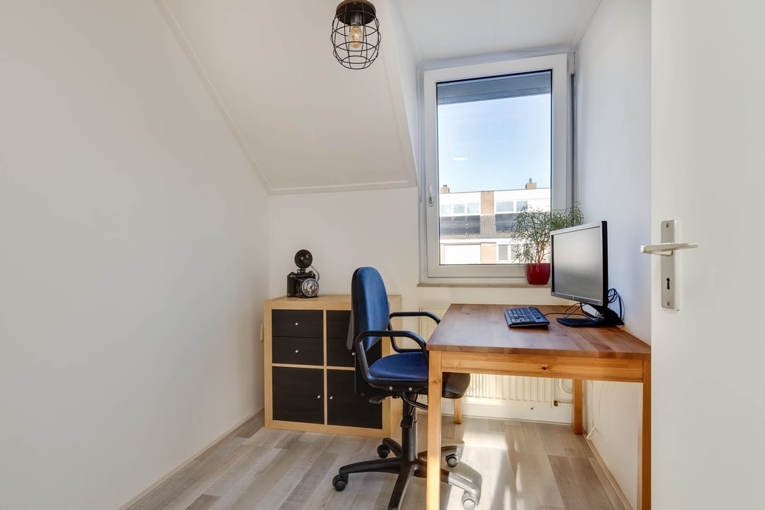 Foto 22 van Lintjeshaag 38