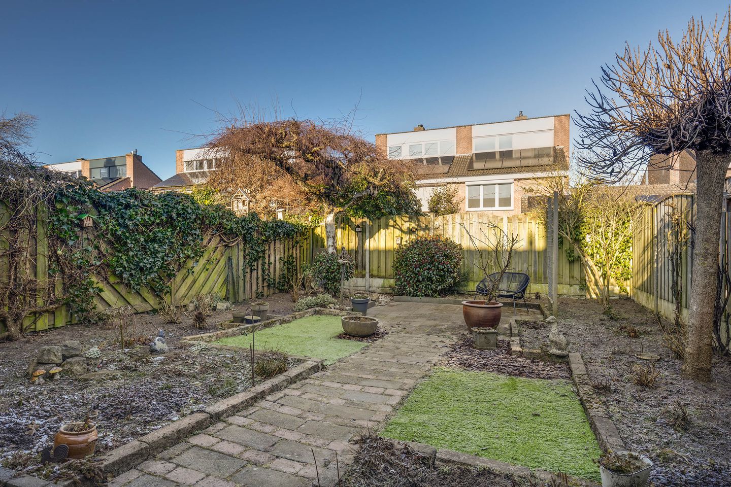 Foto 25 van Lintjeshaag 38